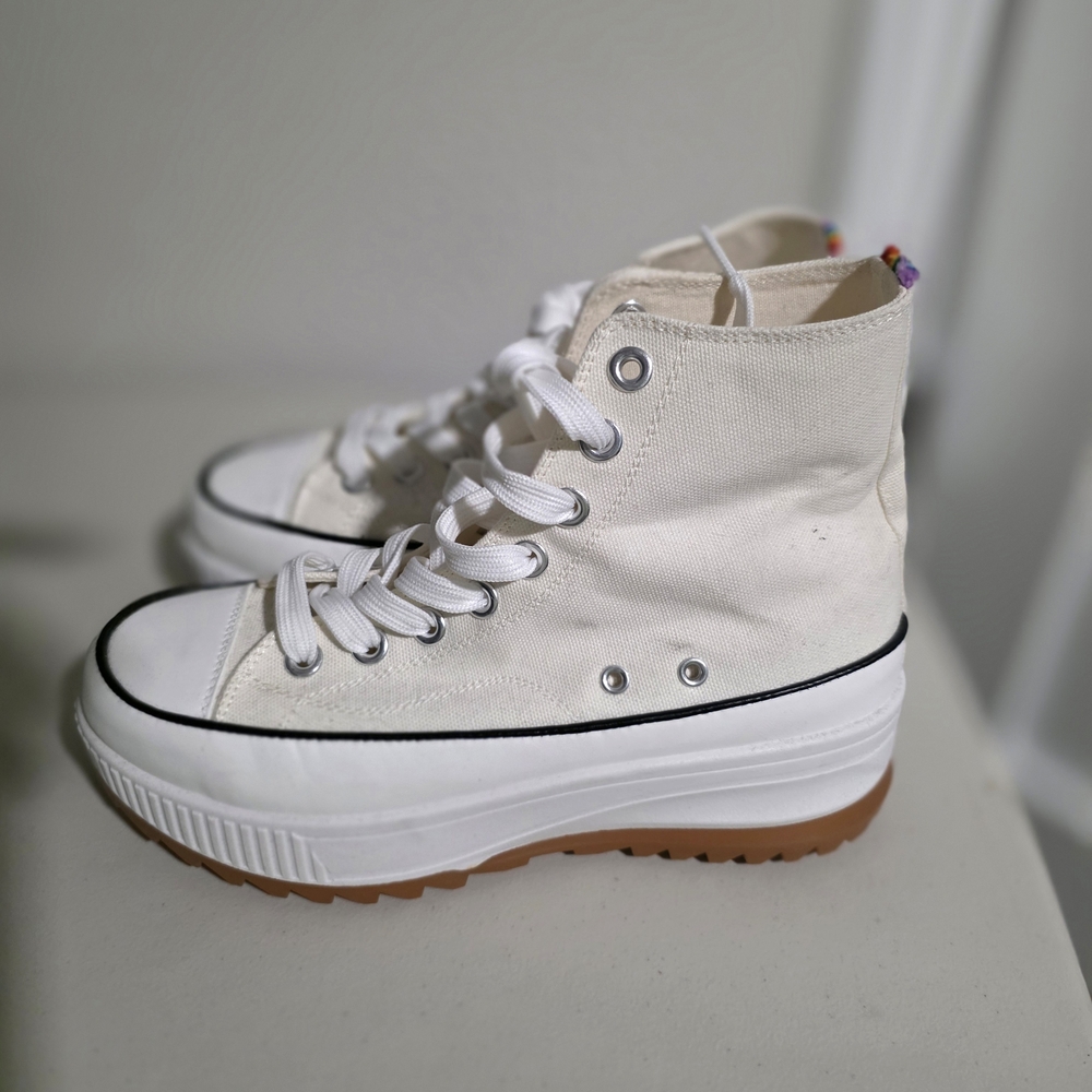 PLATFORM HIGHTOP TENNIS SHOE SNEAKERS SZ 8